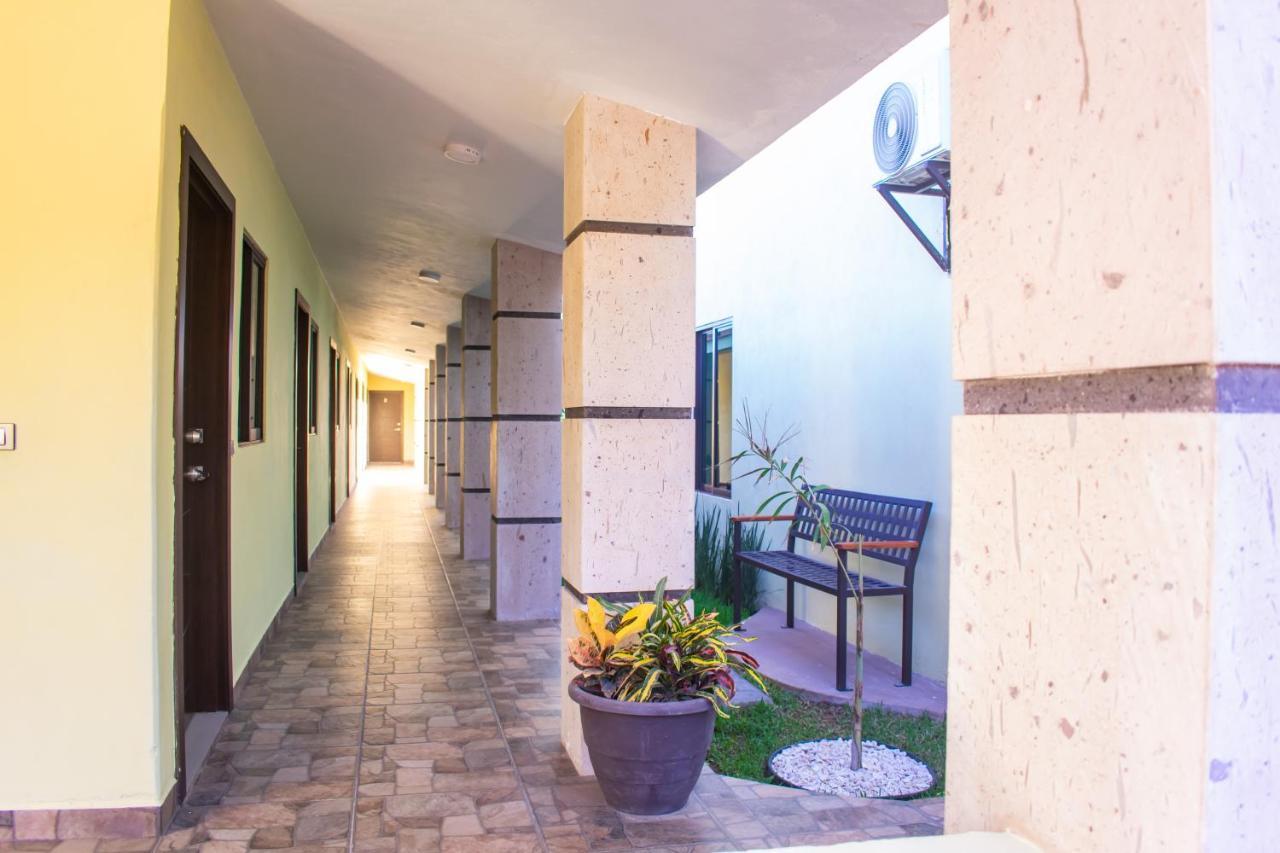 Hotel El Milagro El Fuerte Exterior photo